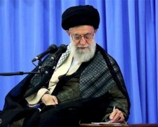 استفتاء از امام خامنه‌ای؛ آیا مالک پس از تعیین مساحت اصلی ملک، حق فسخ و مطالبه اضافی دارد؟